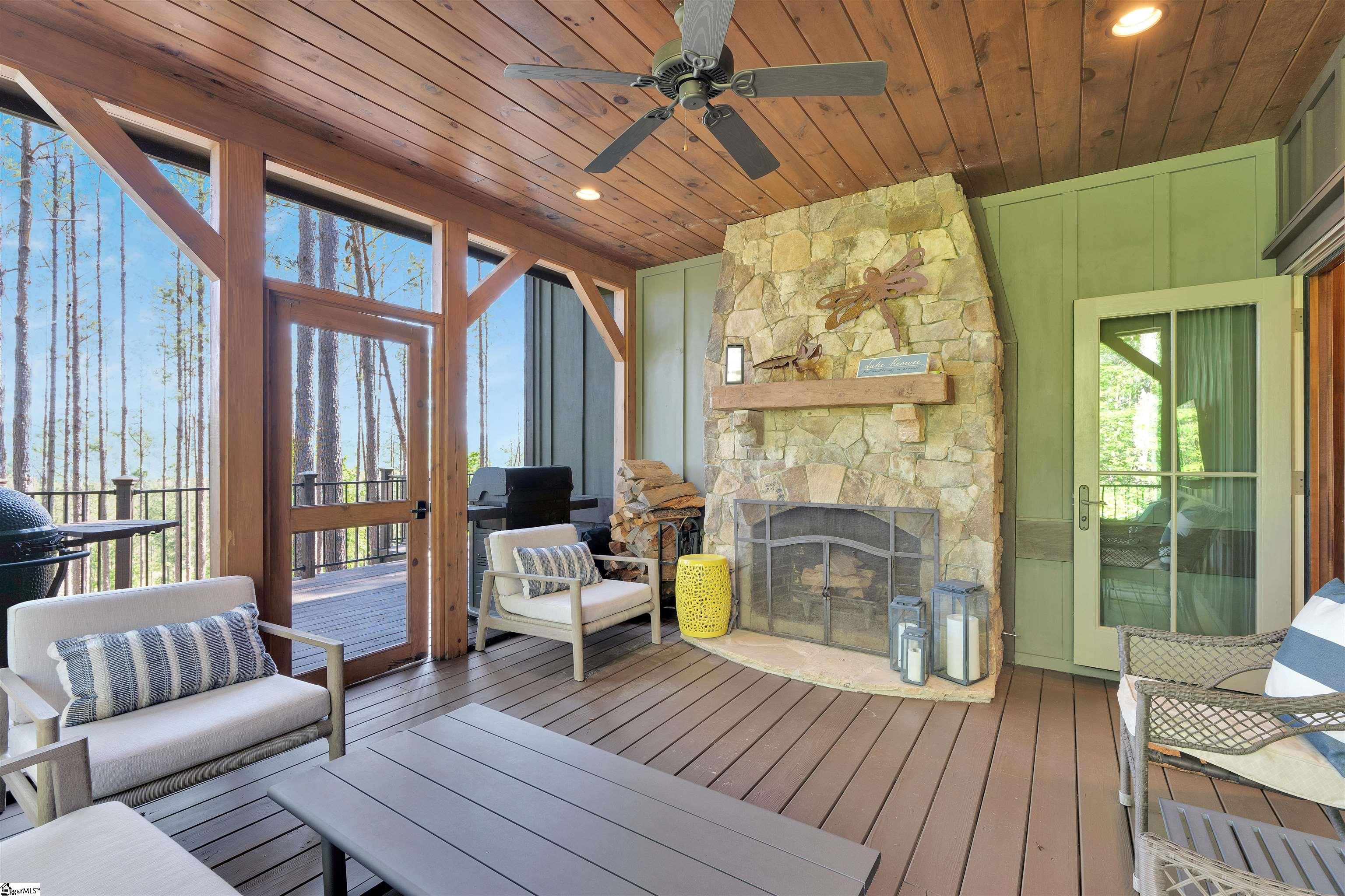 124 Guest House Court Sunset, SC 29685 - Photo 10 of 37