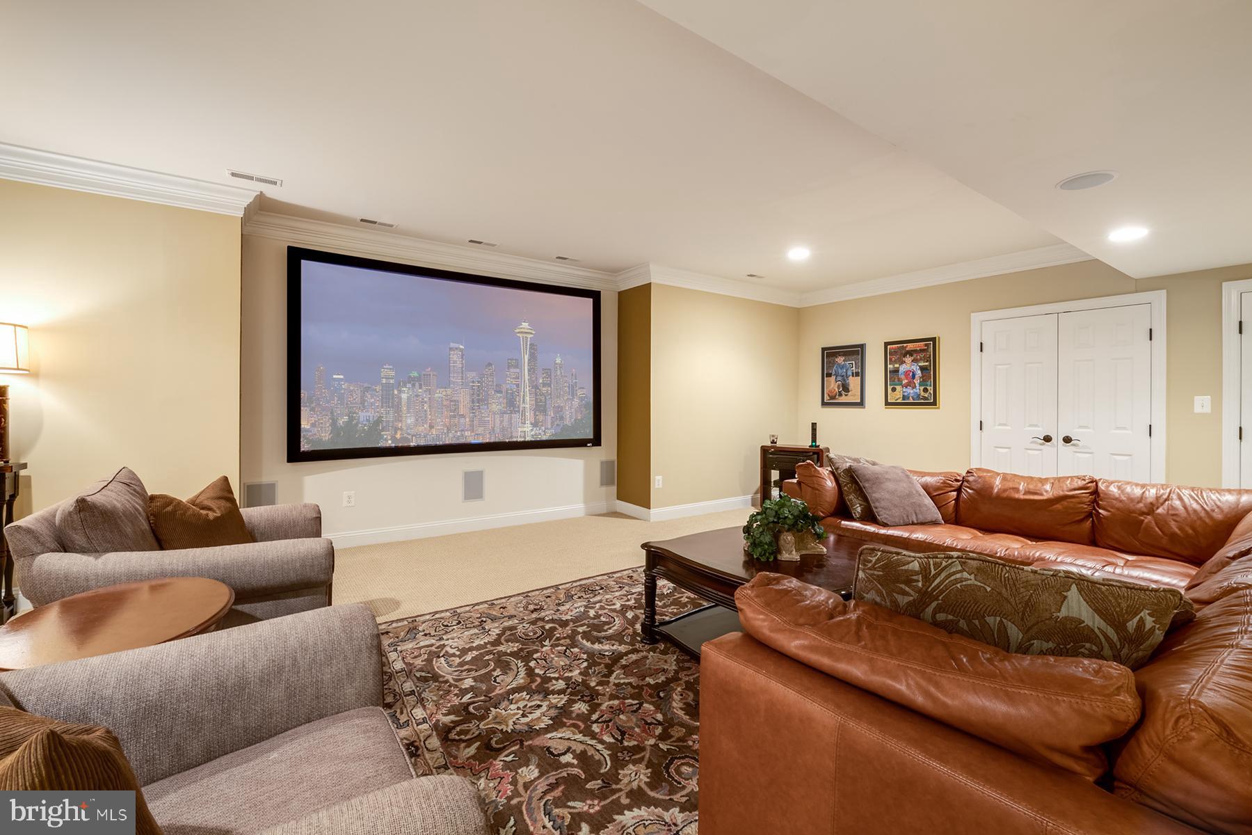 394 South River Landing Road Edgewater, MD 21037 - Photo 40 of 50 Great place to watch the game!