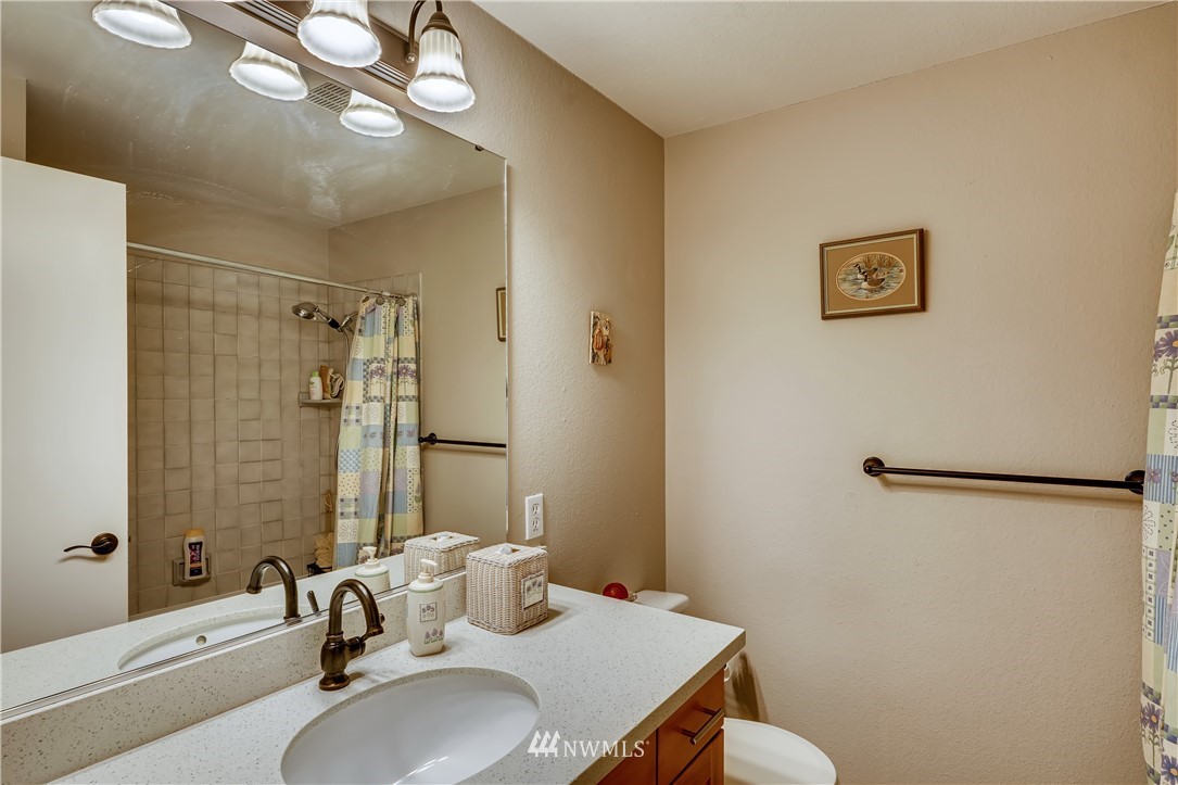 17630 17th Drive Southeast Bothell, WA 98012 - Photo 20 of 27 Gallery Image 20