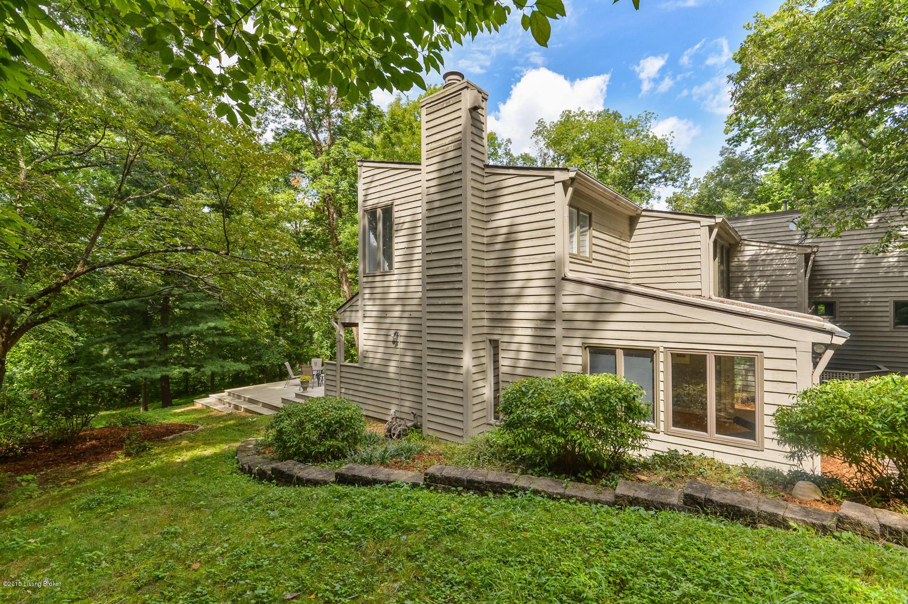 3501 Woodside Road Glenview, KY 40025 - Photo 7 of 33 42