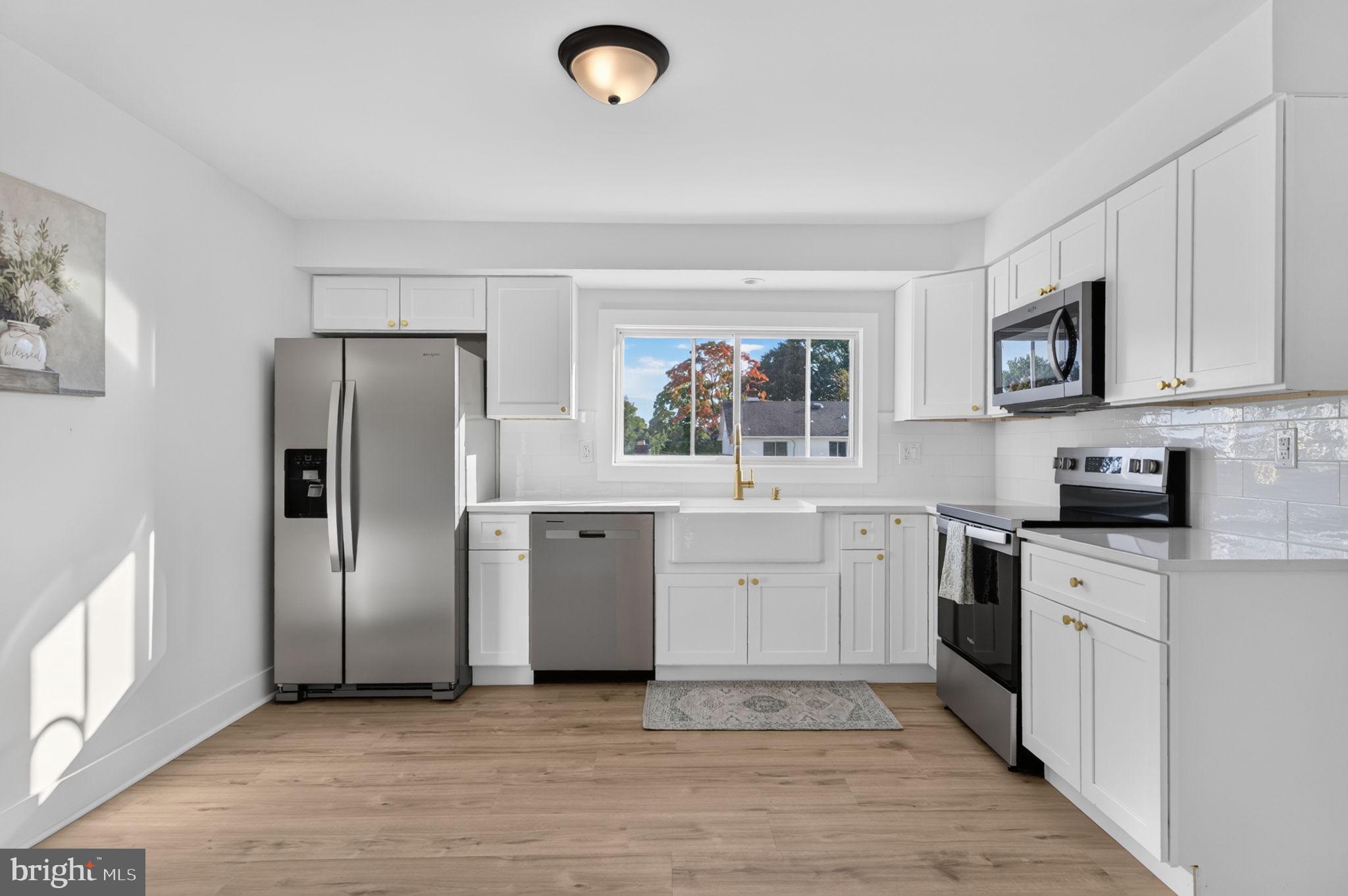 10 Cobblestone Road Cherry Hill, NJ 08003 - Photo 10 of 38 Gallery Image 10