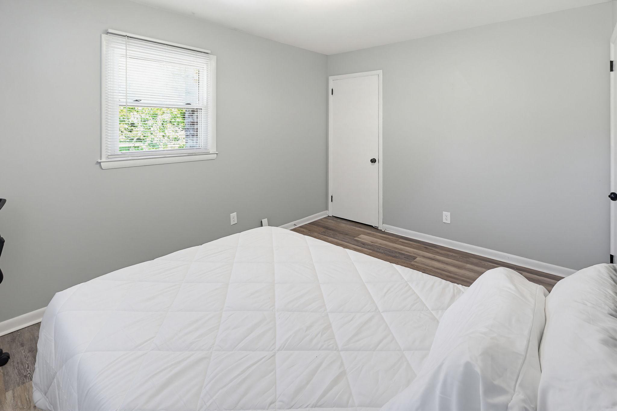 119 Schoolhouse Road Sykesville, MD 21784 - Photo 24 of 51 Second Bedroom