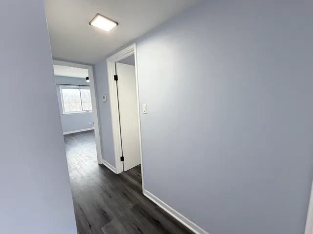 $2,000 | 9460 Bay Colony Drive, Unit 3N, Des Plaines, IL 60016