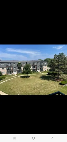 $2,000 | 9460 Bay Colony Drive, Unit 3N, Des Plaines, IL 60016