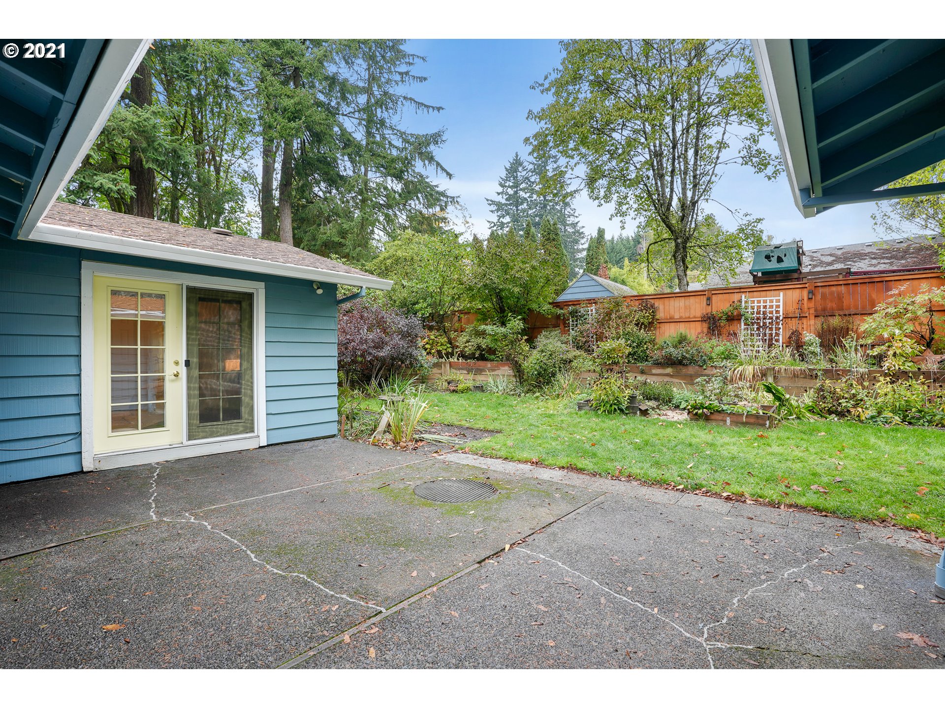 45 Southwest Collins Street Portland, OR 97219 - Photo 26 of 28 a view of outdoor space and yard