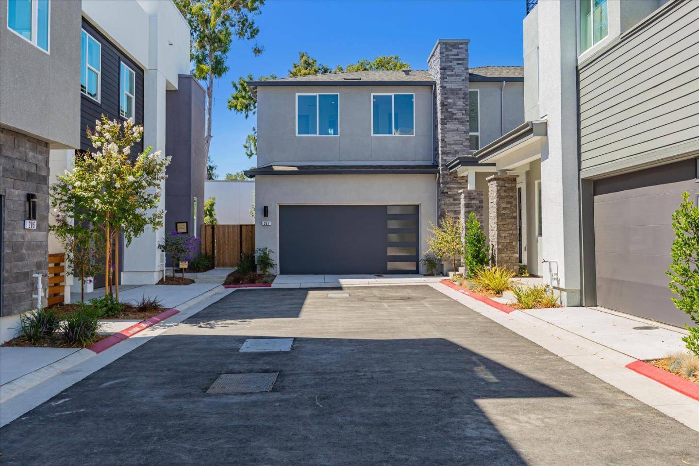 207 Bisque Court San Ramon, CA 94583 - Photo 2 of 21