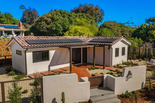 $5,500 | 2087 Via Ladeta, La Jolla, CA 92037