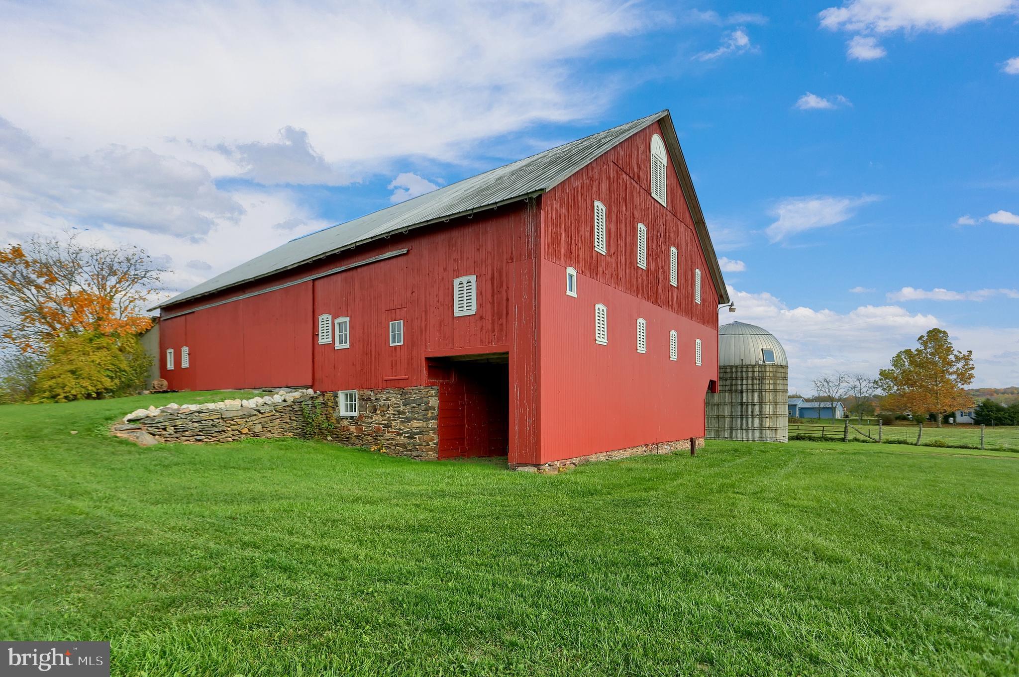 255 Winding Brook Road Biglerville, PA 17307 - Photo 3 of 54