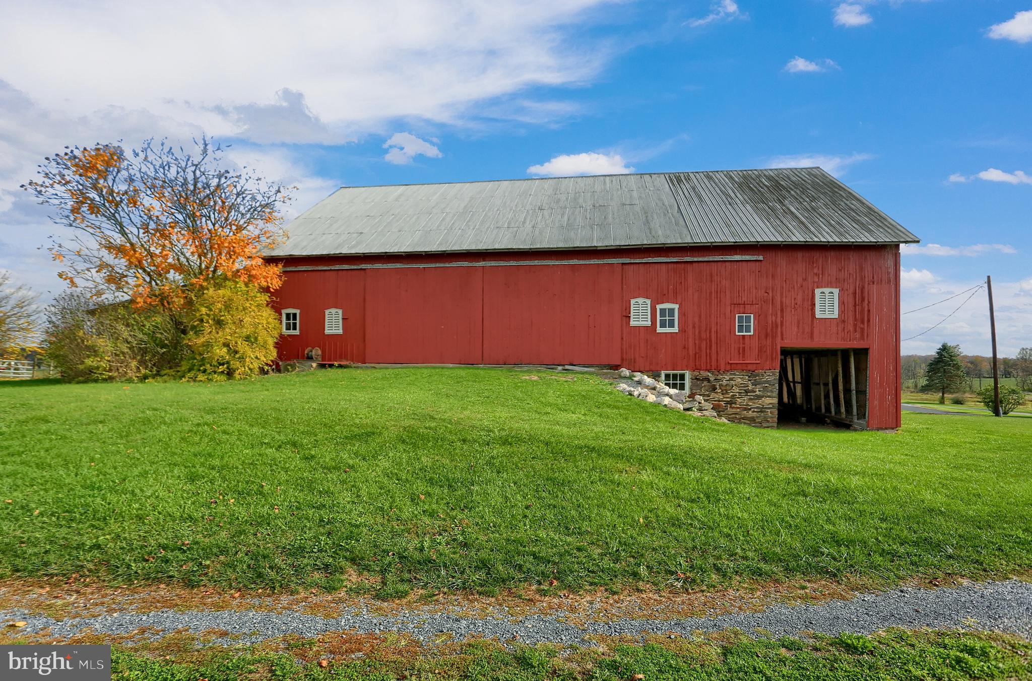 255 Winding Brook Road Biglerville, PA 17307 - Photo 4 of 54