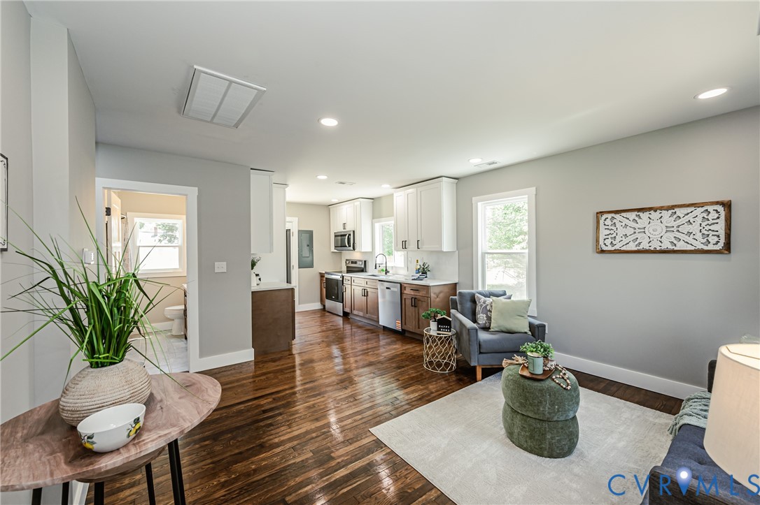 2915 Creighton Road Richmond, VA 23223 - Photo 7 of 50 Gallery Image 7