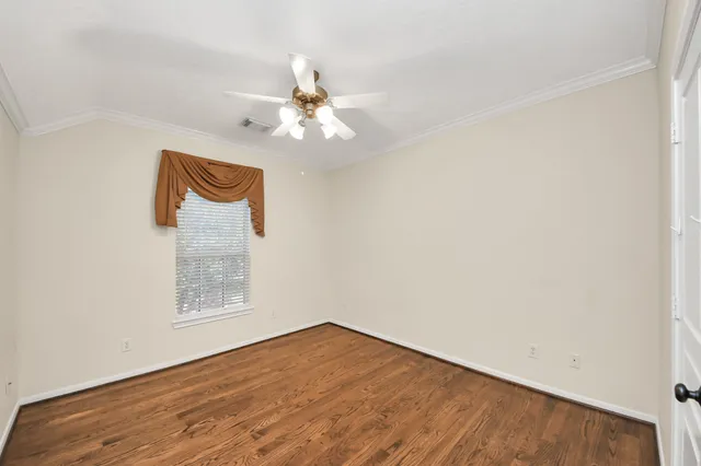 $3,300 | 2218 Longspur Lane, League City, TX 77573