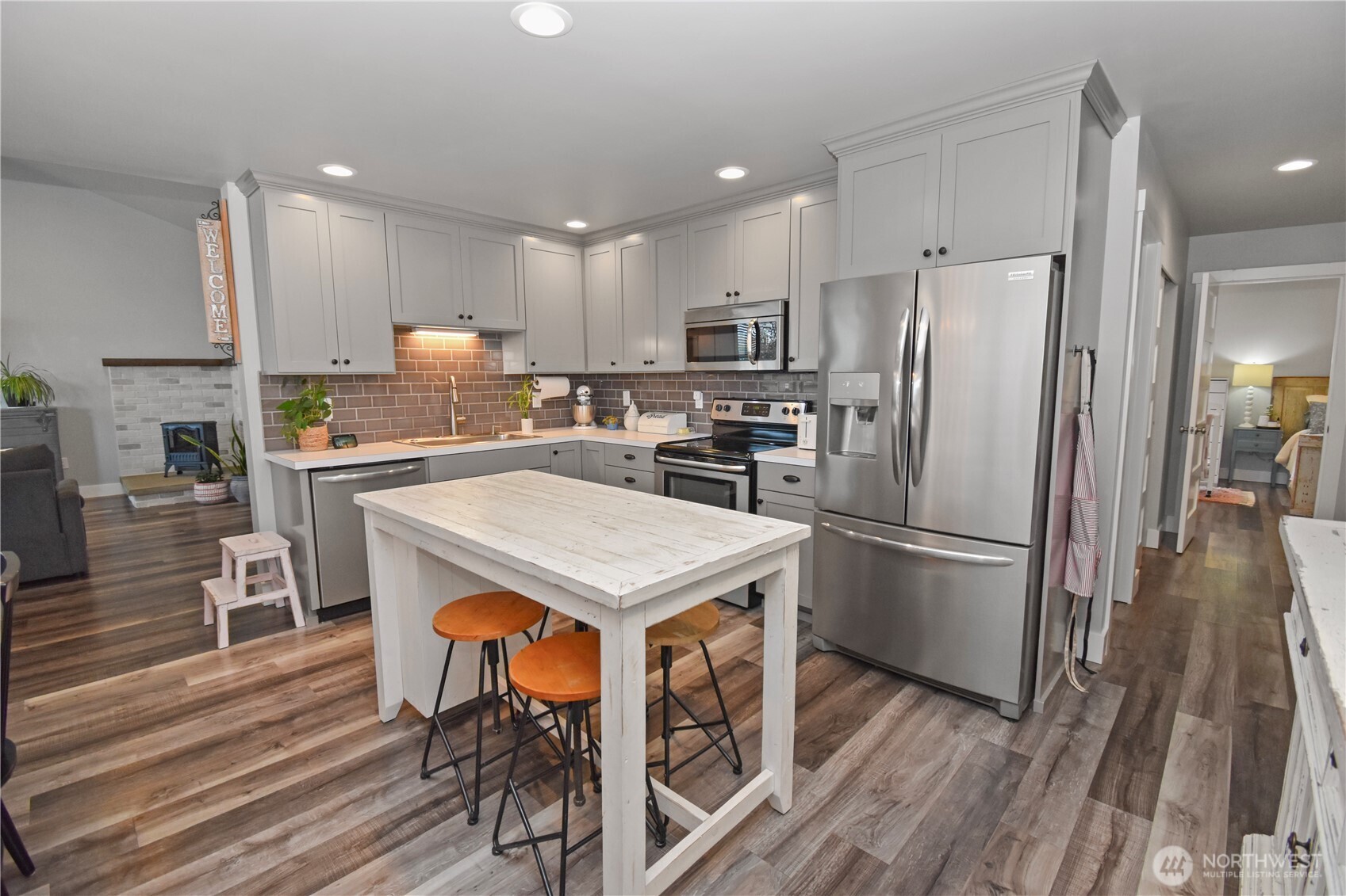 12419 Hilltop Road Arlington, WA 98223 - Photo 17 of 40