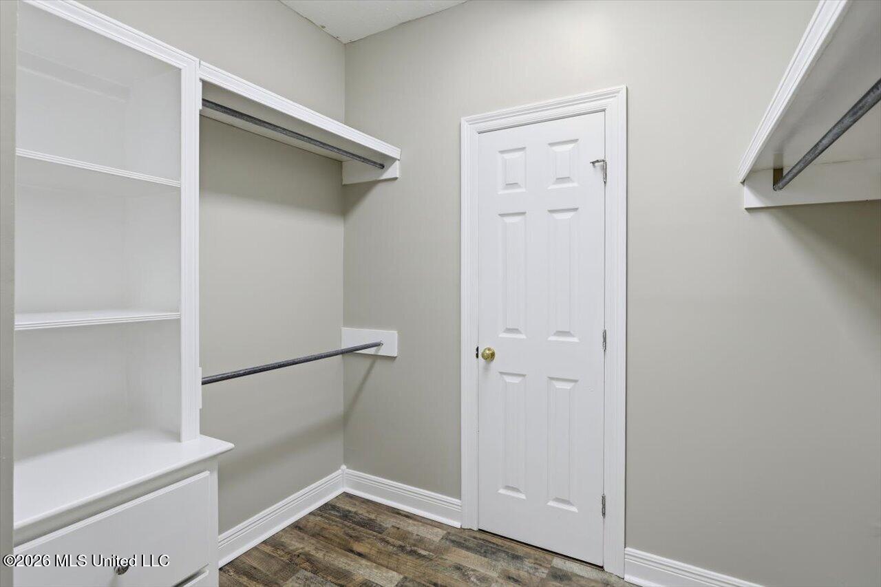 209 Park Ridge Drive Brandon, MS 39042 - Photo 27 of 34 28-209 Park Ridge Dr _ Home Tours MS