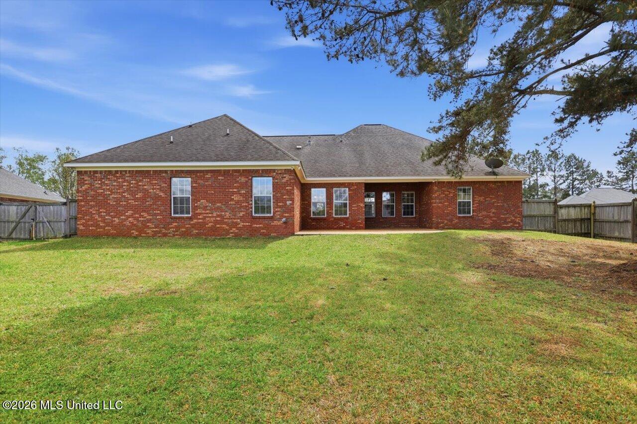 209 Park Ridge Drive Brandon, MS 39042 - Photo 33 of 34 34-209 Park Ridge Dr _ Home Tours MS