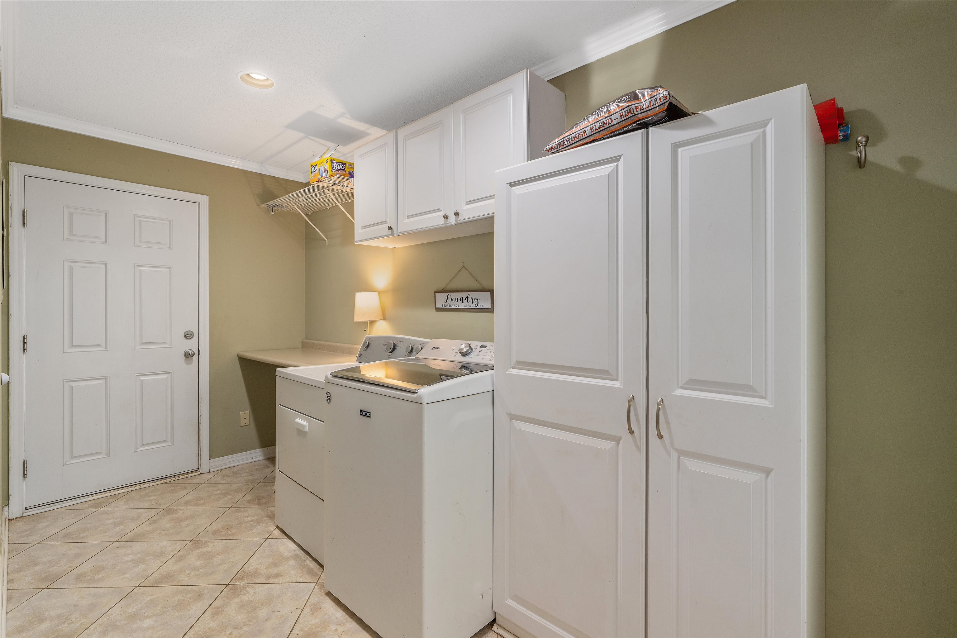 34711 Pond Road Stapleton, AL 36578 - Photo 21 of 38 Laundry/Utility Room