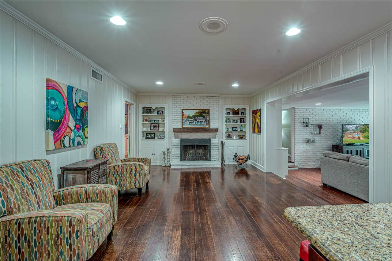 89 South Mendenhall Road Memphis, TN 38117 - Photo 3 of 23 Gallery Image 3