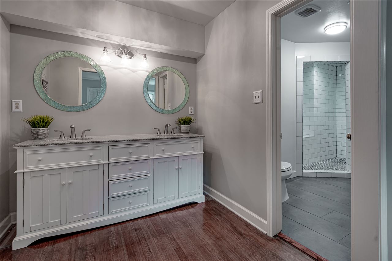 89 South Mendenhall Road Memphis, TN 38117 - Photo 8 of 23 Gallery Image 8