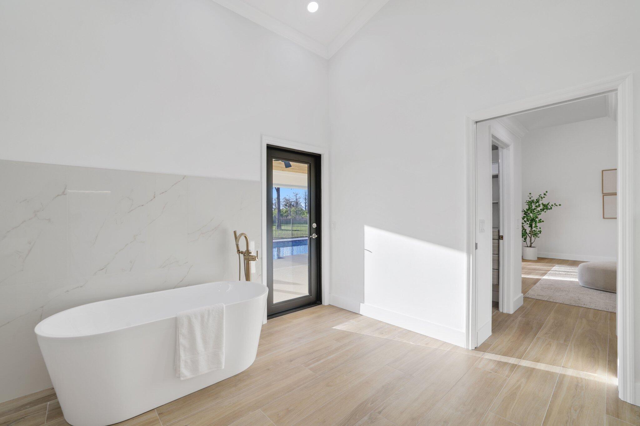 24 Dunbar Road Palm Beach Gardens, FL 33418 - Photo 44 of 93 24 Dunbar Road - 47.jpg-SMALL