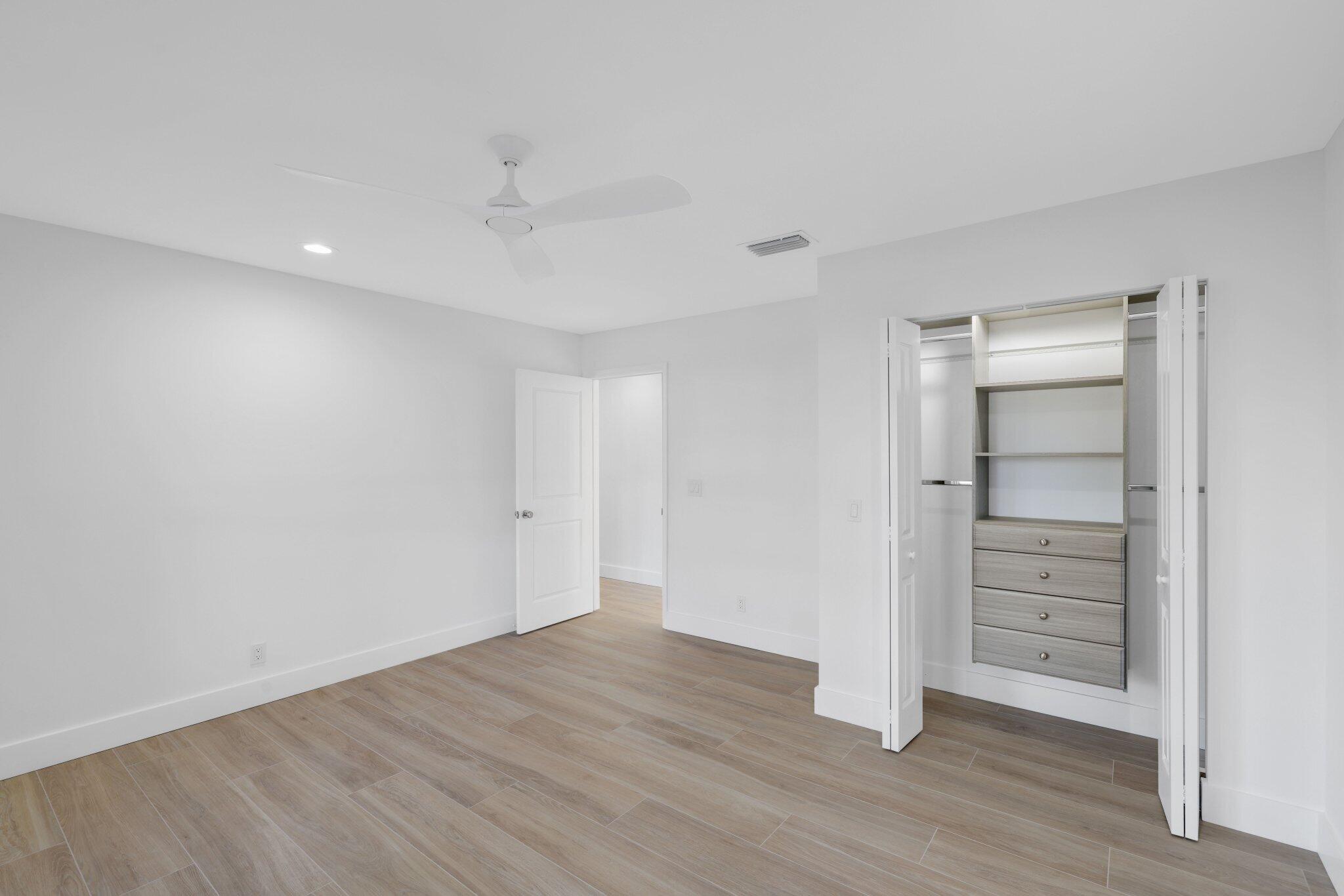 24 Dunbar Road Palm Beach Gardens, FL 33418 - Photo 52 of 93 24 Dunbar Road - 33.jpg-SMALL