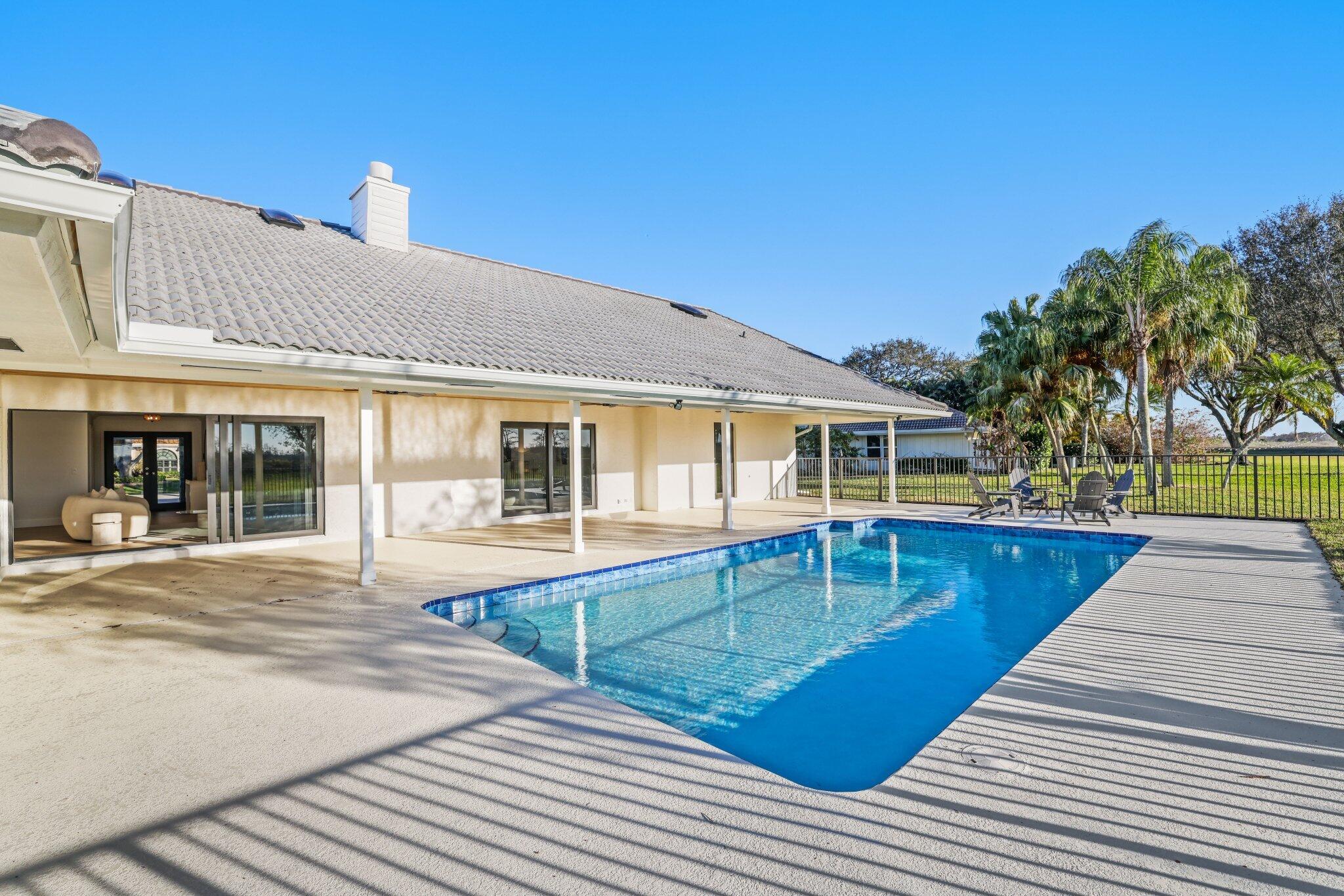 24 Dunbar Road Palm Beach Gardens, FL 33418 - Photo 61 of 93 24 Dunbar Road - 54.jpg-SMALL