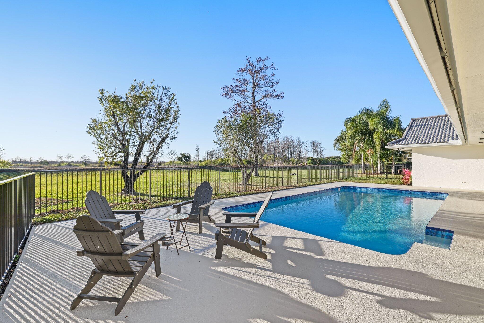 24 Dunbar Road Palm Beach Gardens, FL 33418 - Photo 64 of 93 24 Dunbar Road - 60.jpg-SMALL