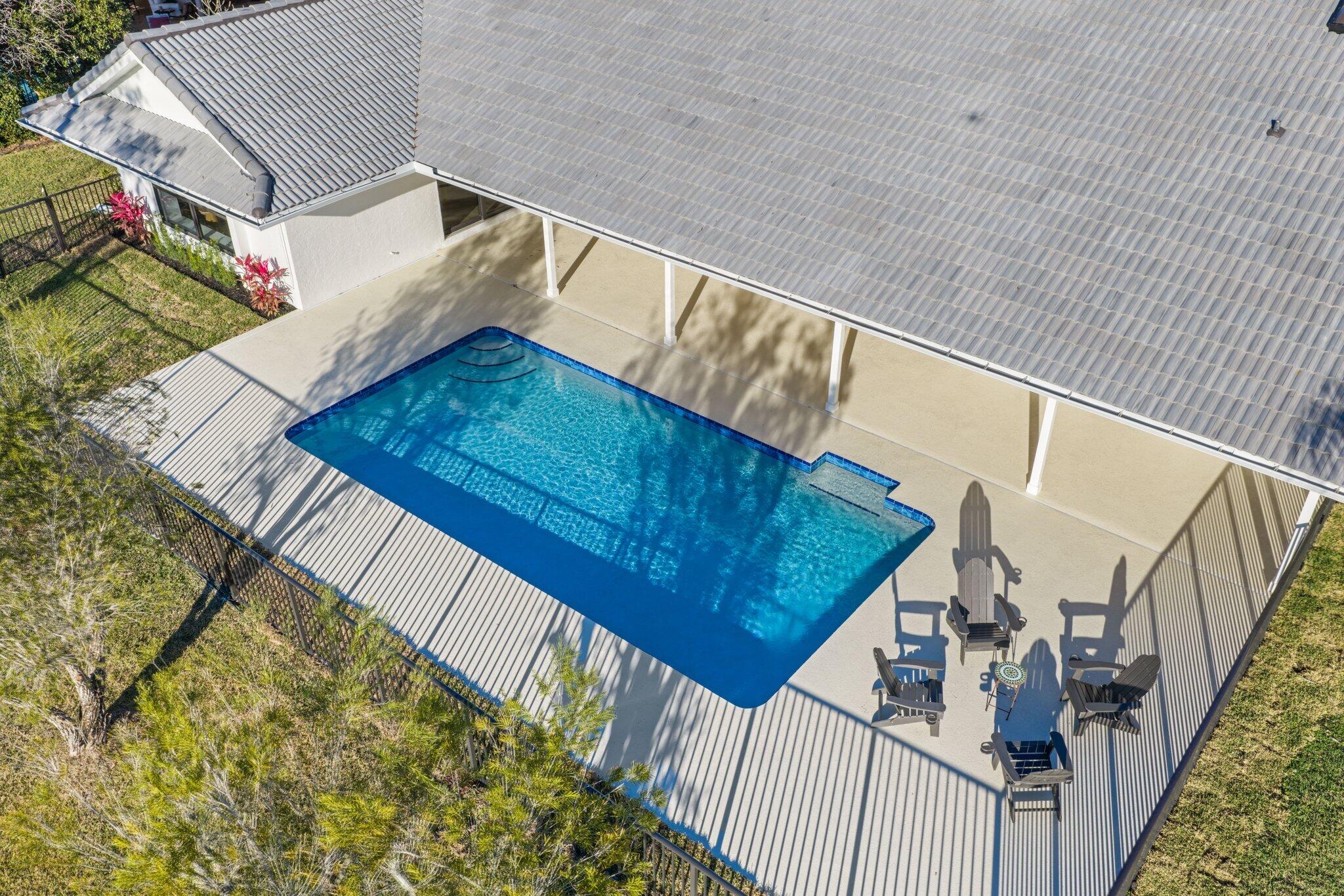 24 Dunbar Road Palm Beach Gardens, FL 33418 - Photo 68 of 93 24 Dunbar Road - 64.jpg-SMALL