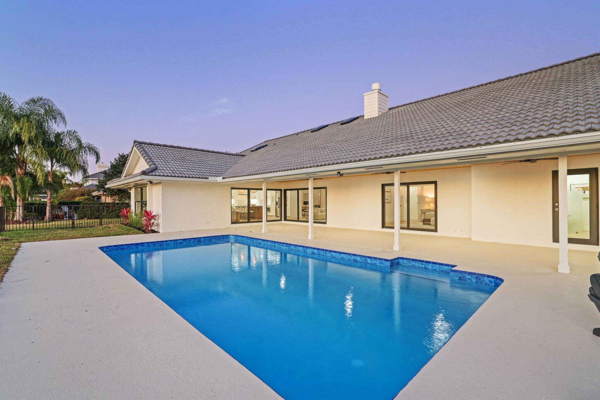 24 Dunbar Road Palm Beach Gardens, FL 33418 - Photo 93 of 93 24 Dunbar Road - 88.jpg-SMALL