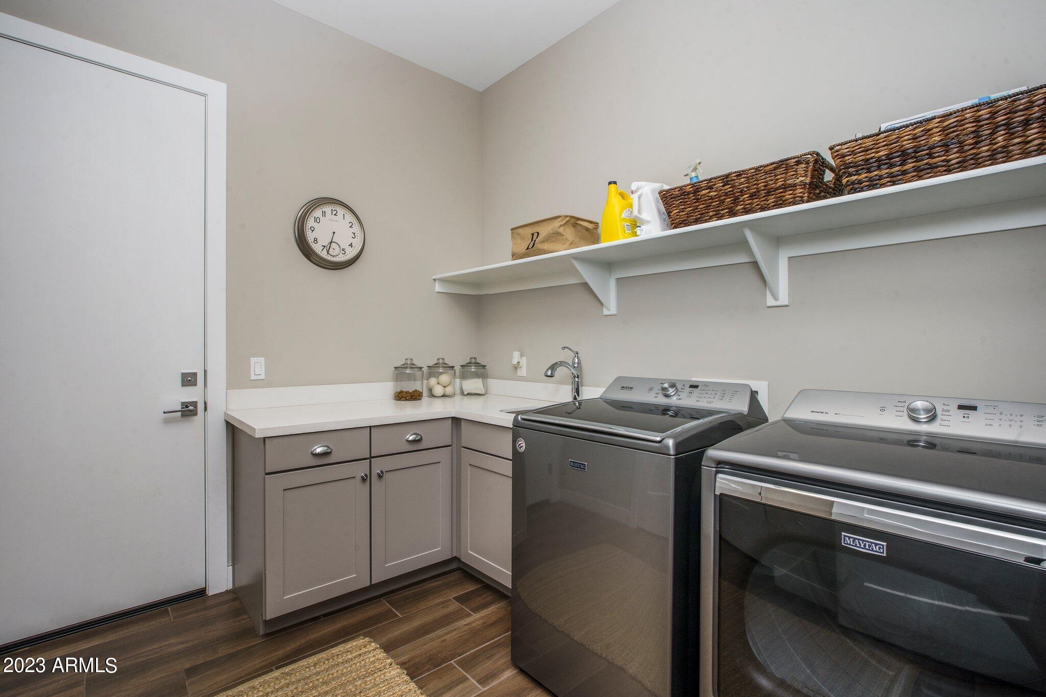 4230 East Carol Ann Lane Phoenix, AZ 85032 - Photo 20 of 26 Laundry