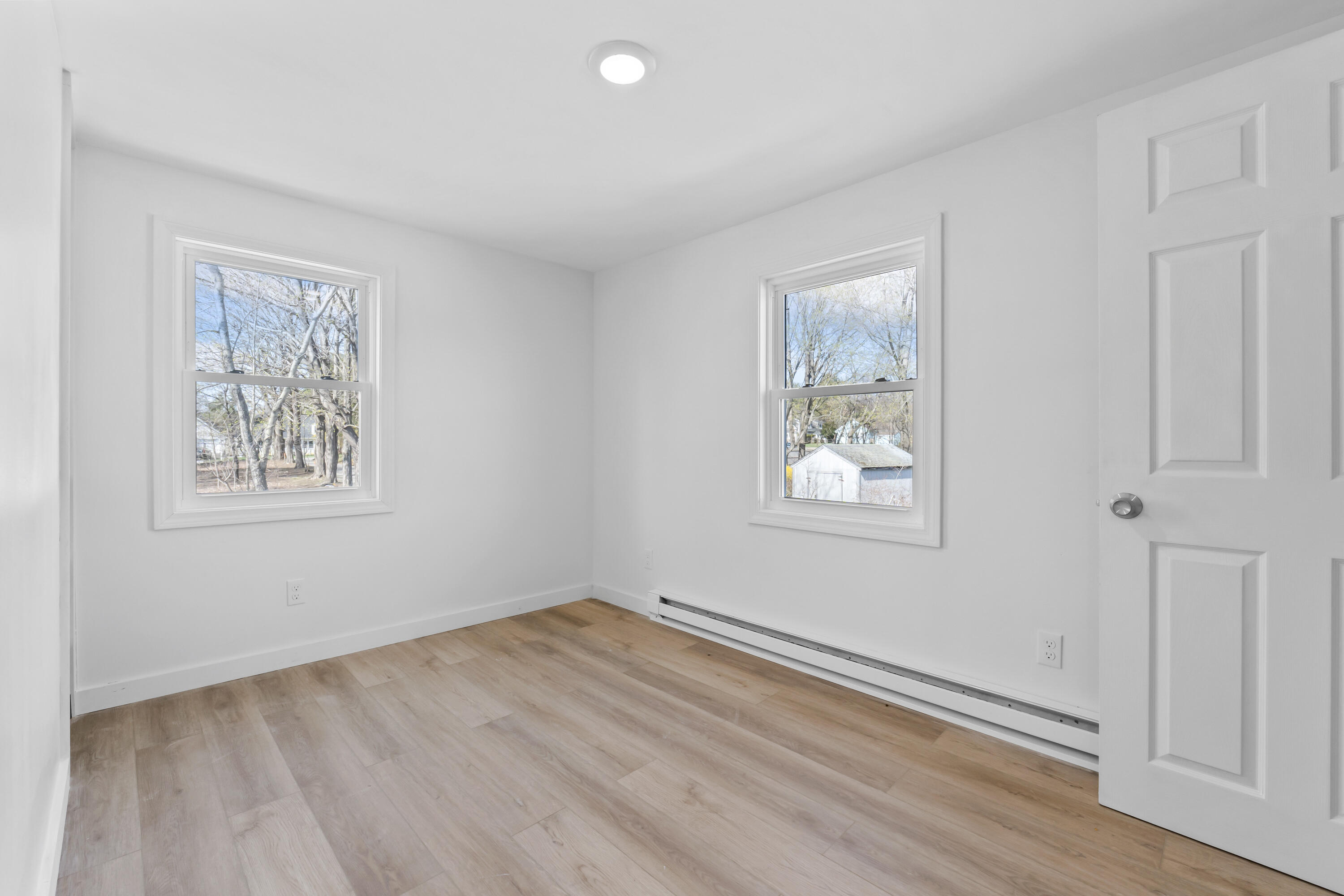 109 Scotland Bridge Road York, ME 03909 - Photo 21 of 43 102d floor bedroom