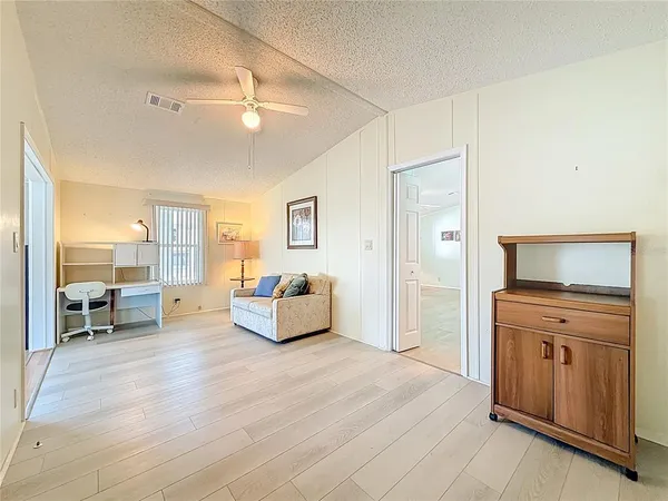 $136,500 | 980 7th Street Northwest, Unit 43, Largo, FL 33770