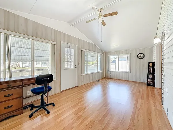 $136,500 | 980 7th Street Northwest, Unit 43, Largo, FL 33770