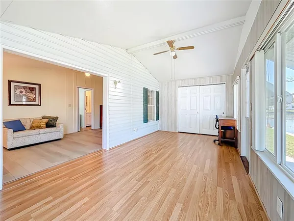 $136,500 | 980 7th Street Northwest, Unit 43, Largo, FL 33770