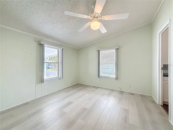 $136,500 | 980 7th Street Northwest, Unit 43, Largo, FL 33770