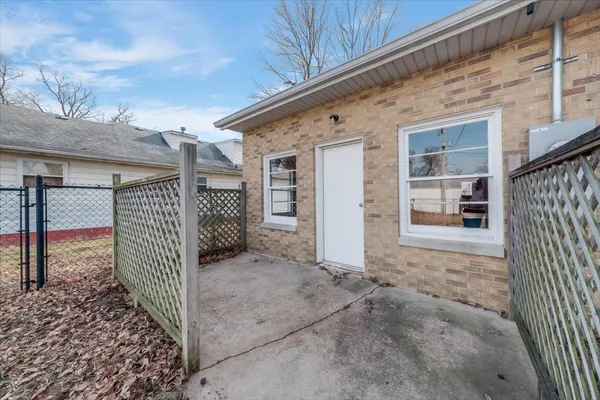$184,900 | 306 East Cedar Street, Le Roy, IL 61752