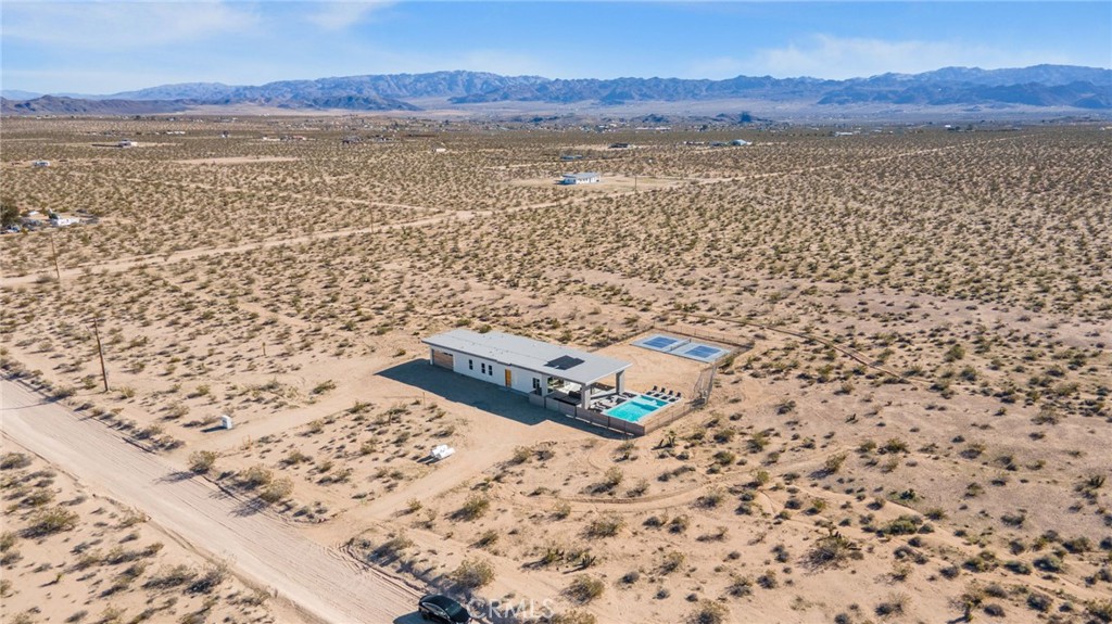 62050 Sonora Road Joshua Tree, CA 92252 - Photo 40 of 40 a view of lake and mountain