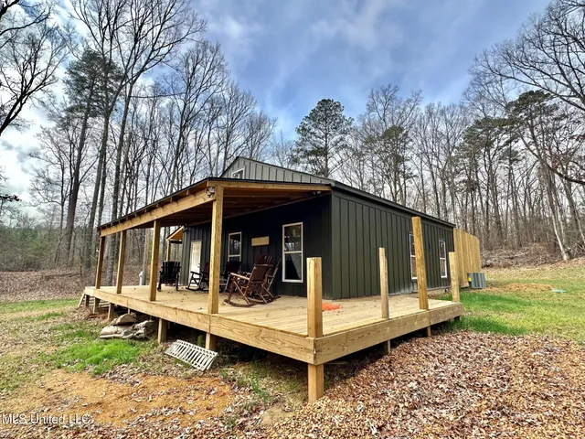 $1,750,000 | 0 Wade Road, West, MS 39192