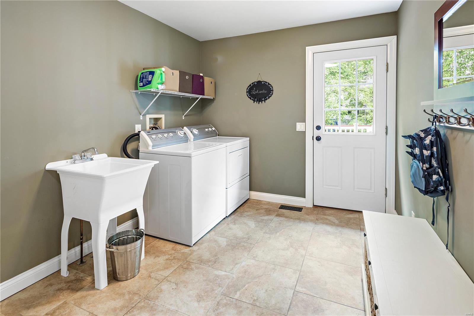 15701 Trapp Ridge Court Chesterfield, MO 63017 - Photo 18 of 28 Gallery Image 18
