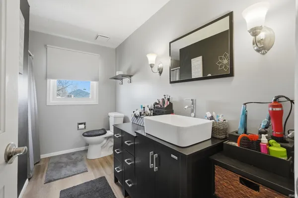 $299,900 | 6808 Windham Court, Fort Wayne, IN 46835