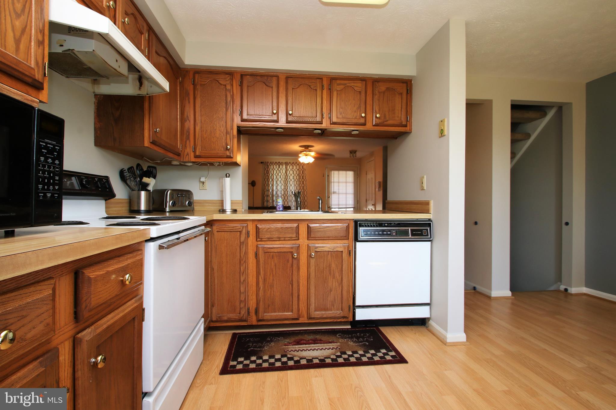 2233 Riding Crop Way Baltimore, MD 21244 - Photo 15 of 43
