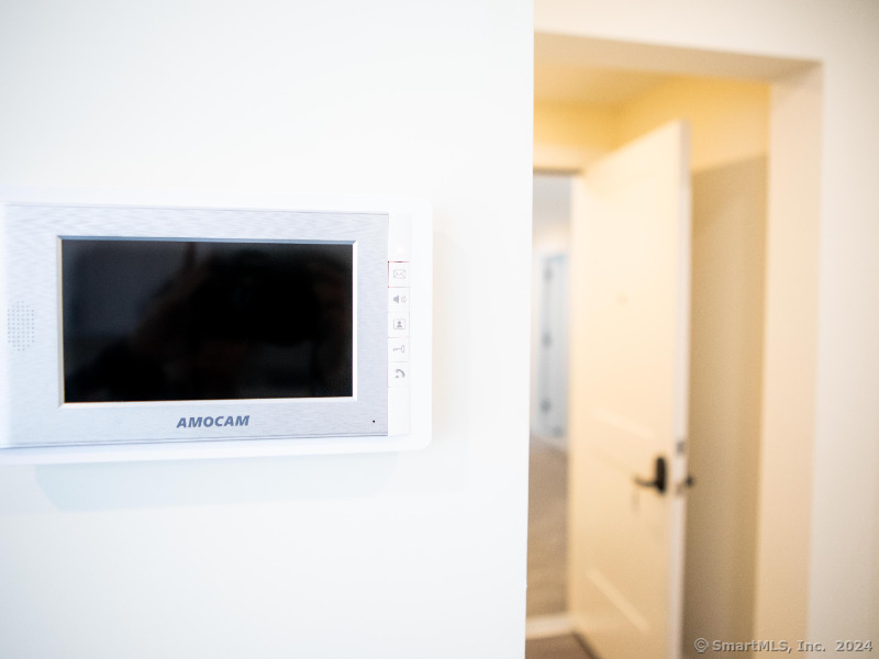 887 Federal Road, Unit 5 Brookfield, CT 06804 - Photo 8 of 15