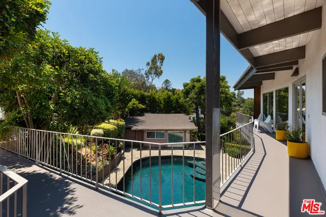 $2,275,000 | 3601 Berry Drive, Studio City, CA 91604