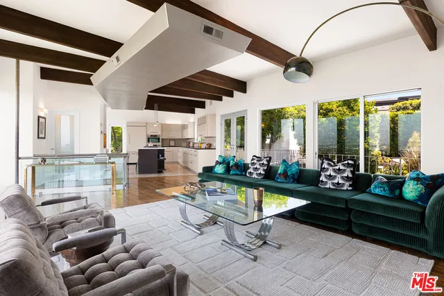 $2,275,000 | 3601 Berry Drive, Studio City, CA 91604