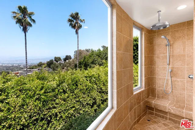 $2,275,000 | 3601 Berry Drive, Studio City, CA 91604