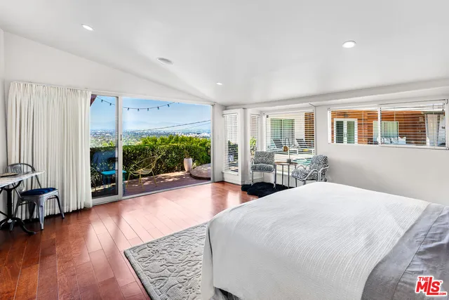 $2,275,000 | 3601 Berry Drive, Studio City, CA 91604