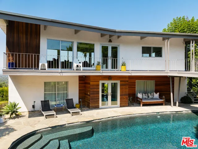 $2,275,000 | 3601 Berry Drive, Studio City, CA 91604