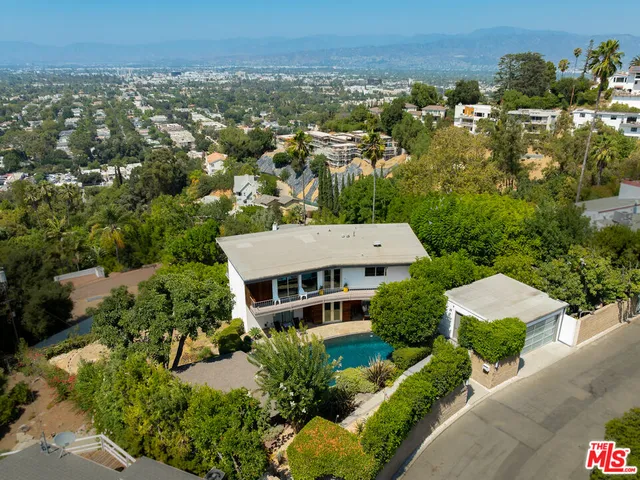 $2,275,000 | 3601 Berry Drive, Studio City, CA 91604