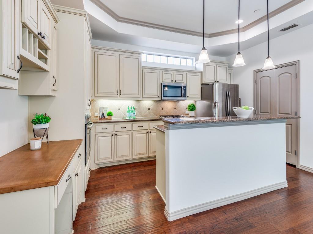 281 Tulip Way Keller, TX 76248 - Photo 8 of 30