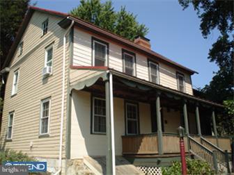 435 Gaul Road Reading, PA 19608 - Photo 3 of 12