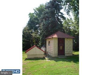 435 Gaul Road Reading, PA 19608 - Photo 7 of 12