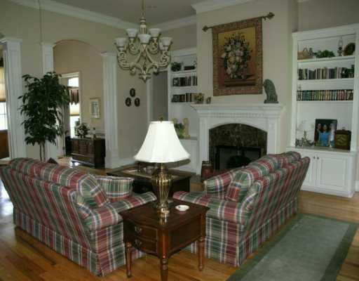 261 Chapel Loop Mandeville, LA 70471 - Photo 3 of 8 Gallery Image 3